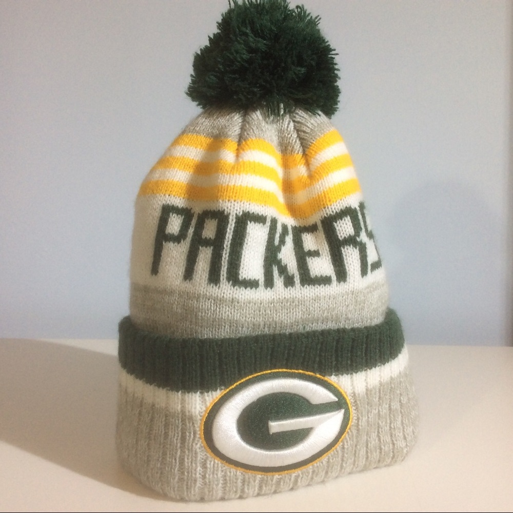 NFL GREEN BAY PACKERS Knit Pom Hat Winter Wisconsin Football Grey Striped Cap